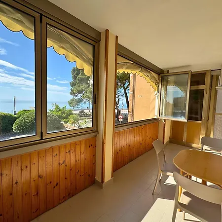 Al Mare Апартаменты